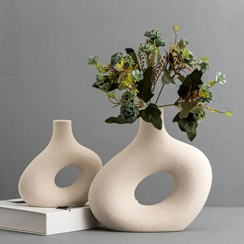 Nordic Hollow Blob Ceramic Vase
