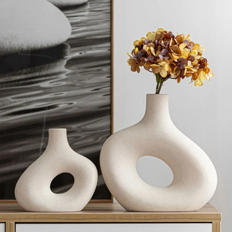 Nordic Hollow Blob Ceramic Vase