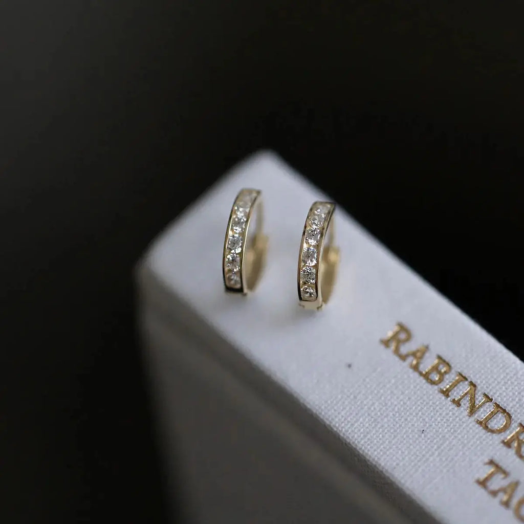 925 Sterling Silver 14k Gold Plated Round Ring Fine Stud Earrings