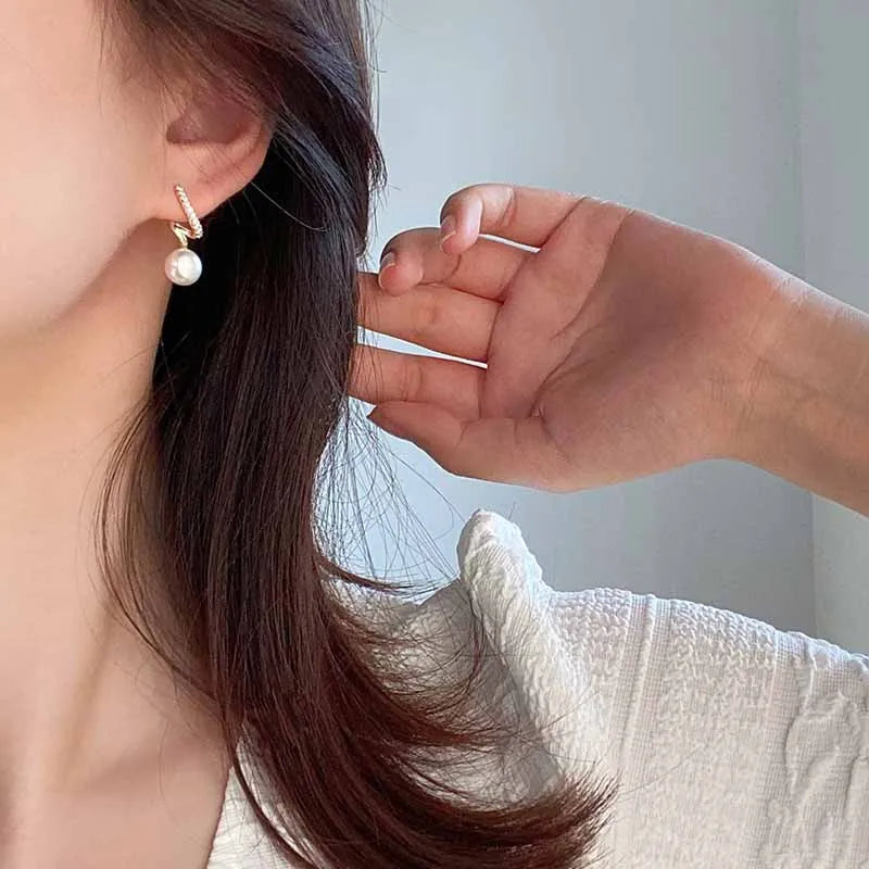 925 Sterling Silver 14k Gold Plated Twist Zircon Stud Earrings
