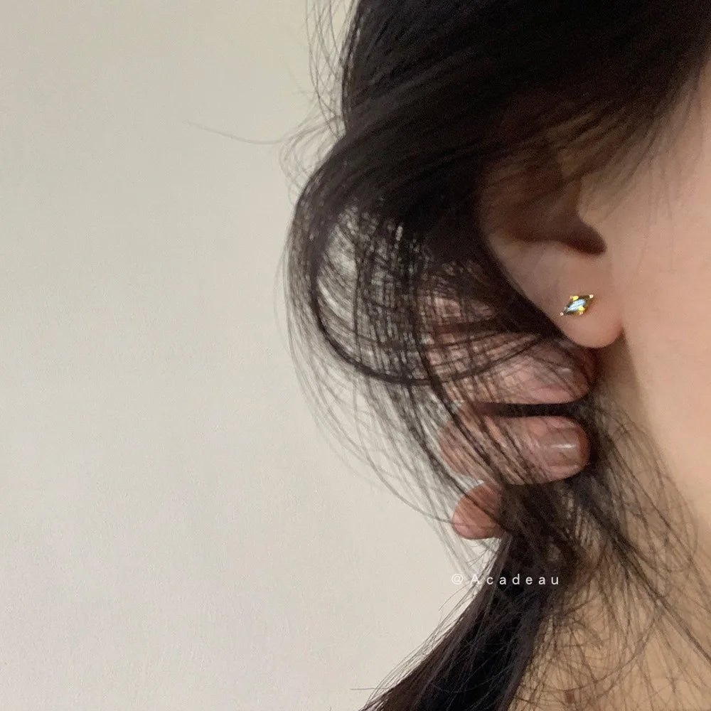 925 Sterling Silver 14k Gold Plated Olive Green Zircon Stud Earrings