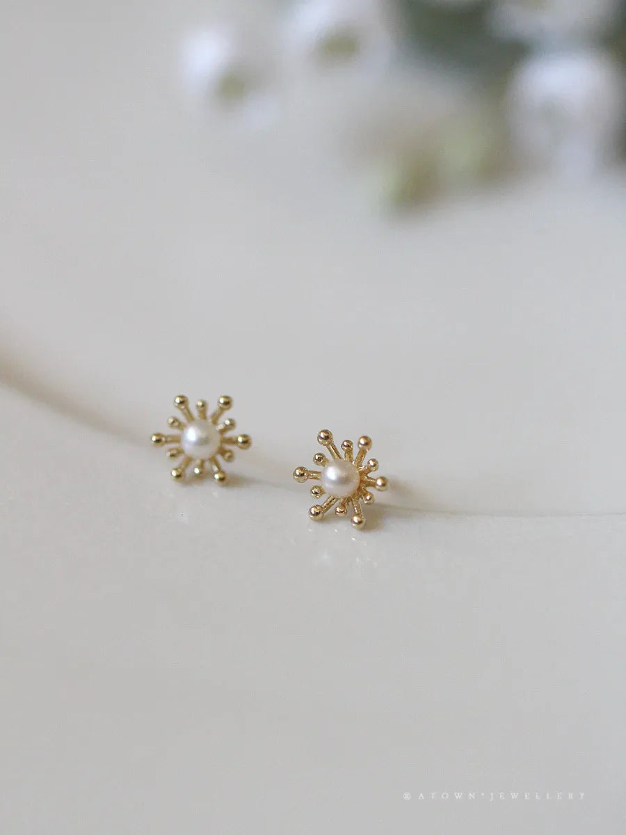 925 Sterling Silver 14k Gold Stamen Pearl Stud Earrings