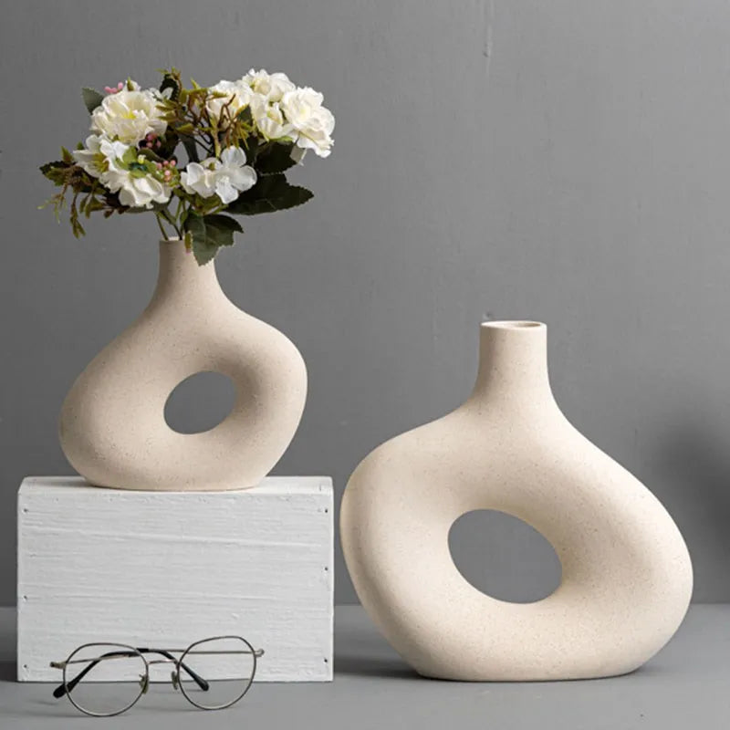 Nordic Hollow Blob Ceramic Vase