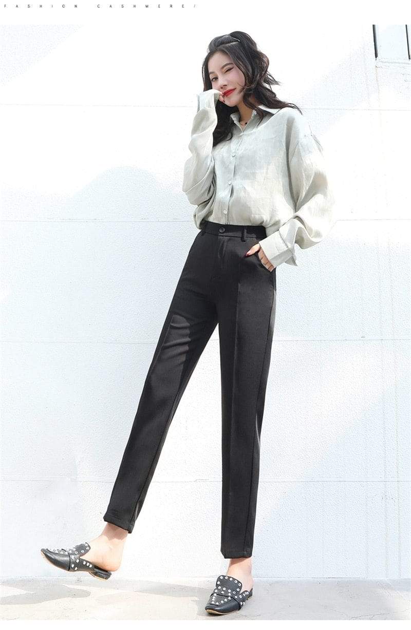 Andrea Capris Pants