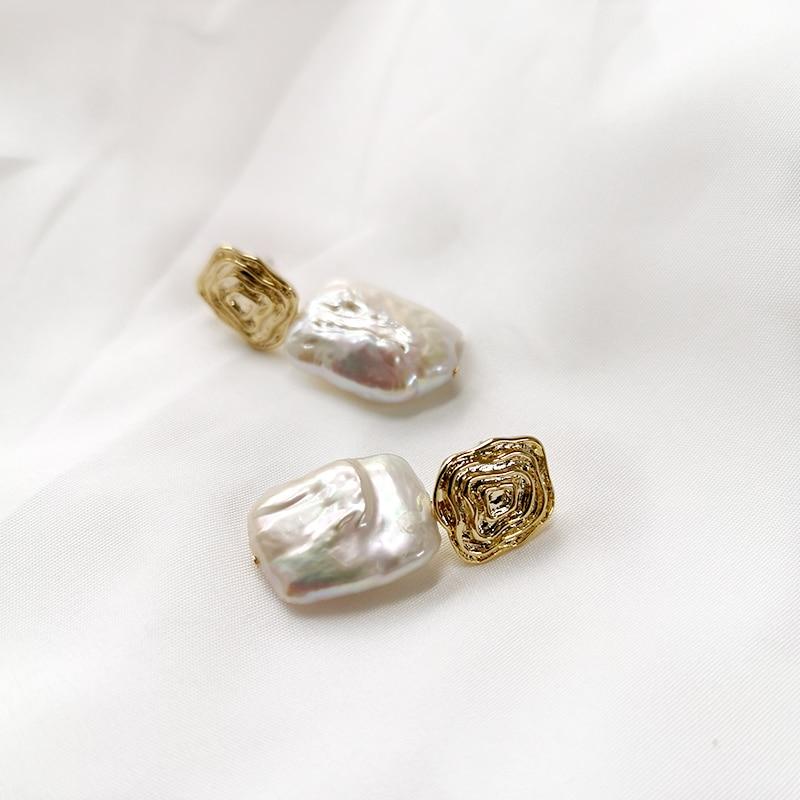 Charlotte Pearl Earrings
