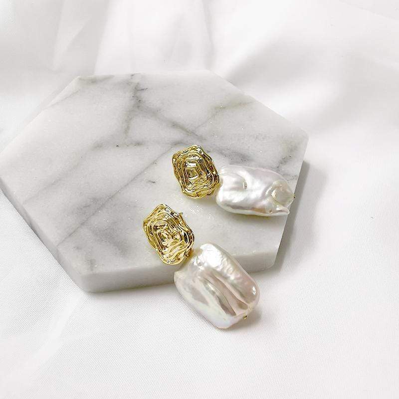 Charlotte Pearl Earrings