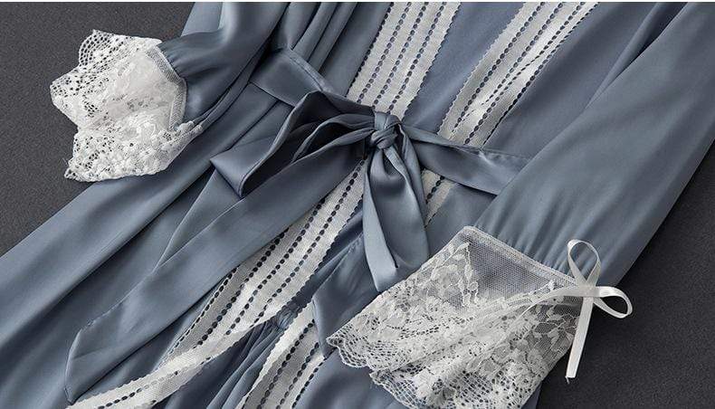 La Robe Sleepwear