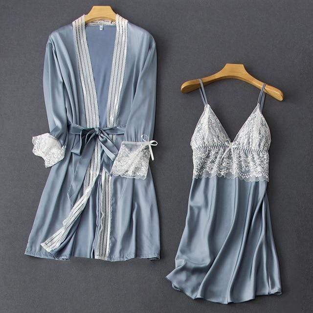 La Robe Sleepwear