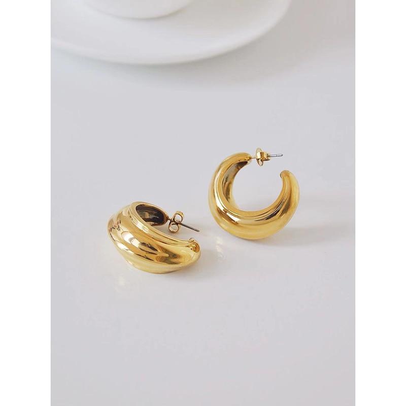 Maddy Hoop Earrings