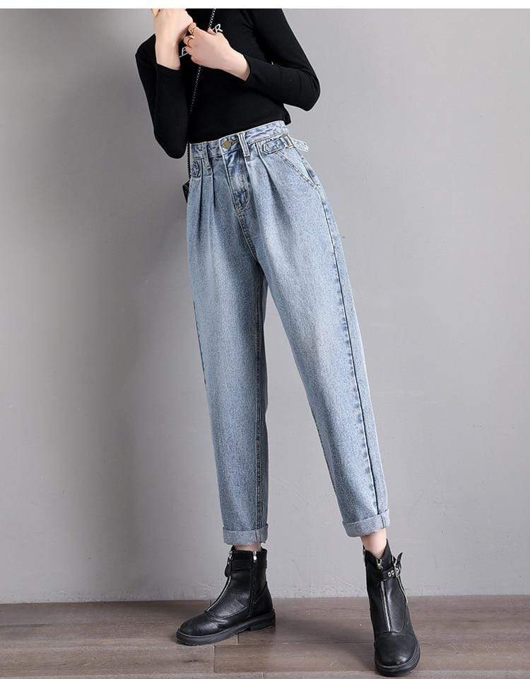 Pleated waist jeans