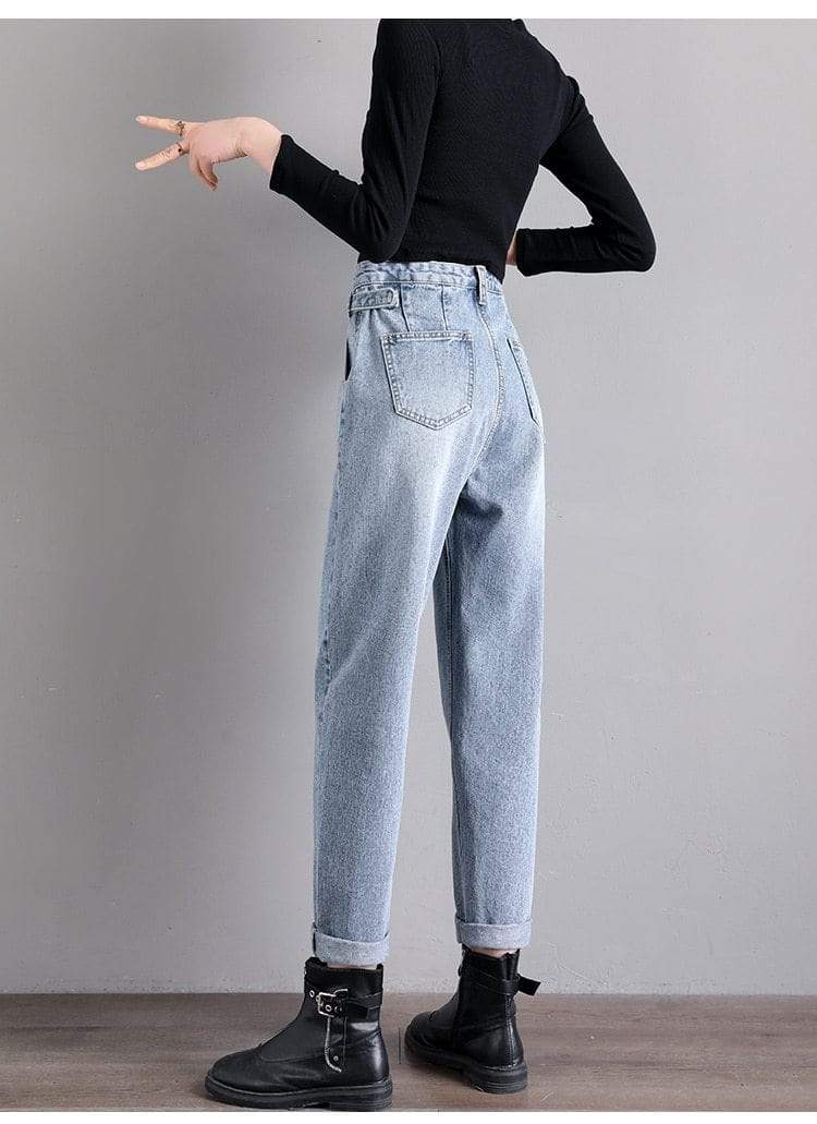 Pleated waist jeans