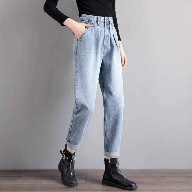 Pleated waist jeans