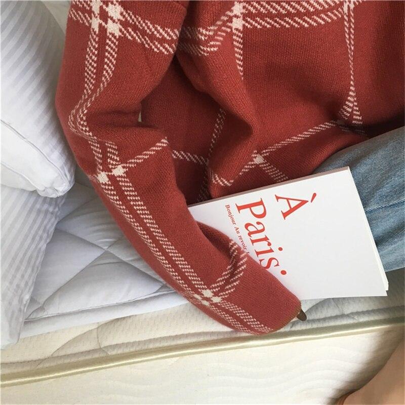 Support pullover sweater