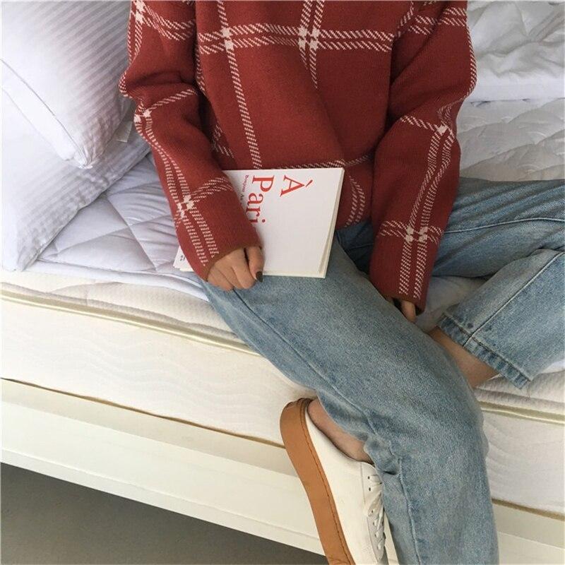 Support pullover sweater